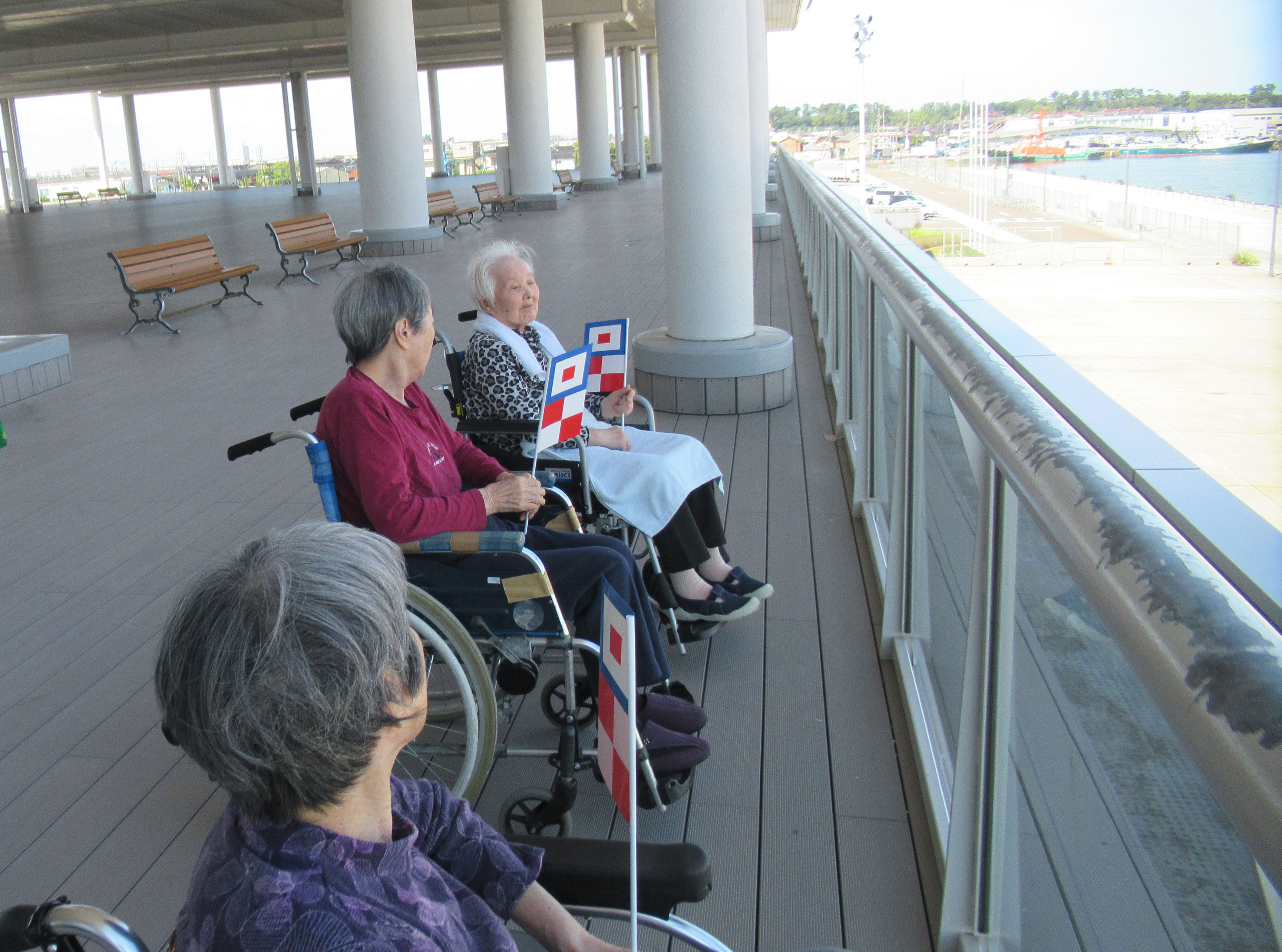 ドライブ（金沢クルーズターミナル）